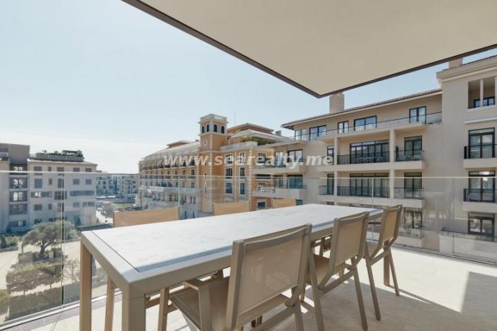 Brand new luxury two bedroom apartment with direct sea view in Porto Montenegro