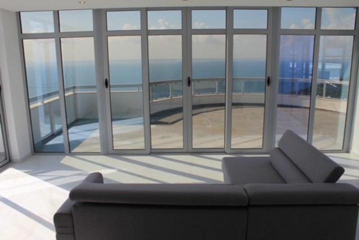 Luxurious penthouse for sale, sea view, 241 m2 Bar