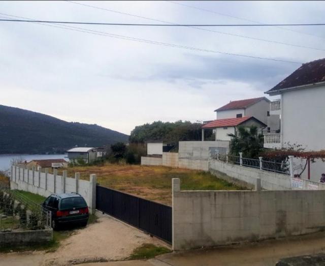 Urbanized plot in an excellent location in Herceg Novi for sale