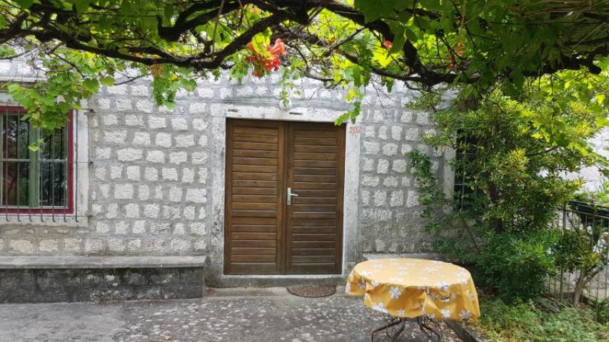 Stone house for sale in a great location in Dobrota, Kotor. 