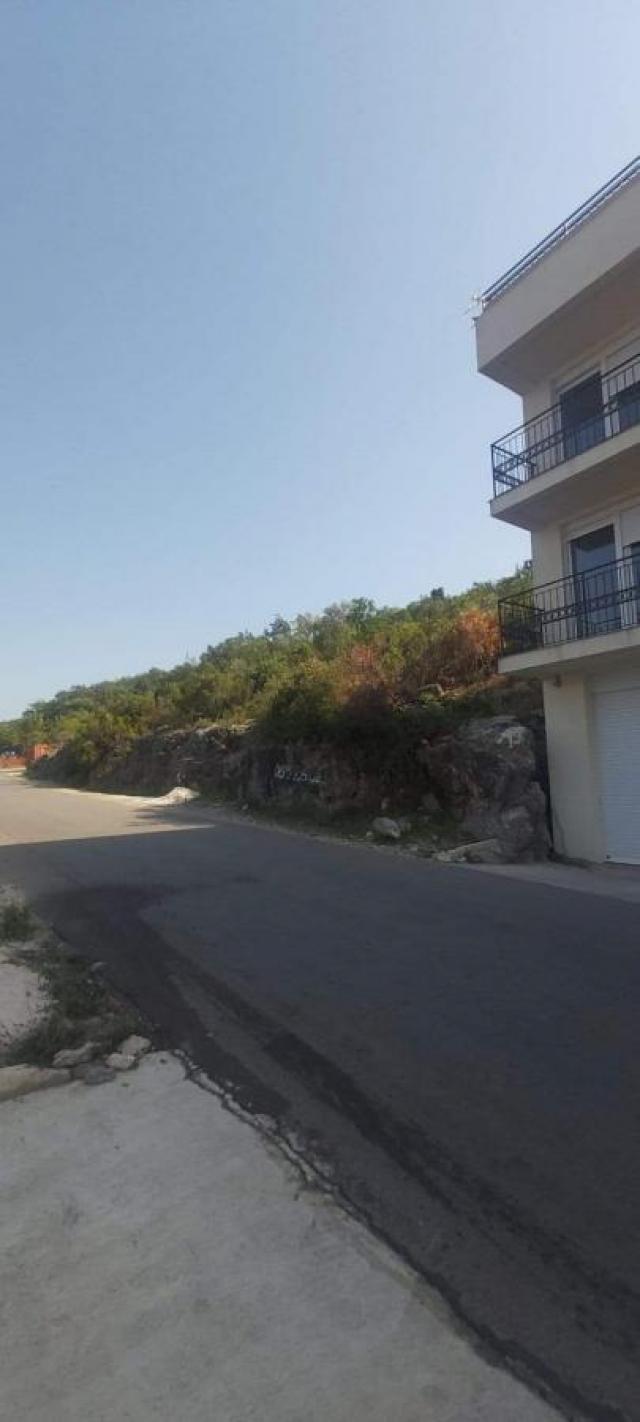 Land for sale, 2300 m2, Tivat, Radovići