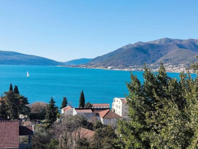 One-bedroom apartment for sale-Tivat