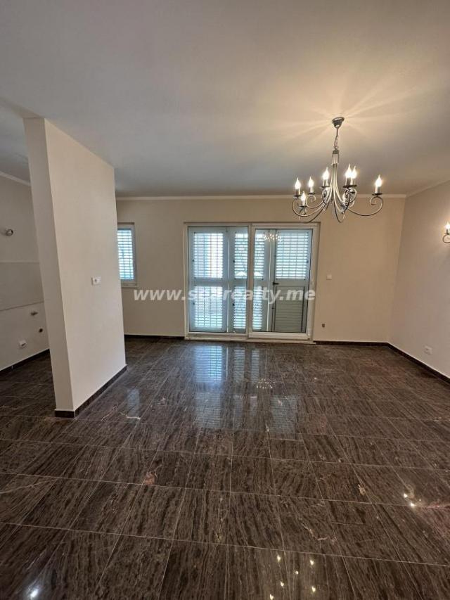 Apartment 73m2, Hladna Uvala, Bar