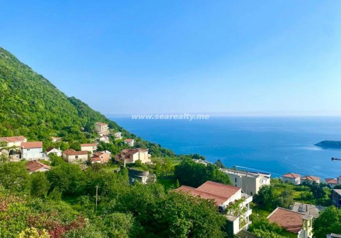 Residential complex in Budva, Seoce, 1km away from the sea