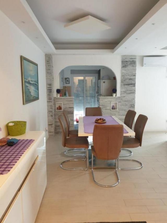 Sale of spacious apartment 83m2 with sea view, Budva, Petrovac