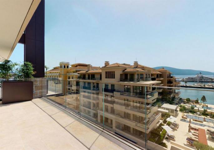 Luxury penthouse in Porto Montenegro