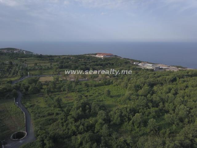 Urbanized plot Kotor SeaView