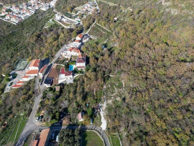 Urbanized land for sale, 2440 m2, Budva, Tudorovići