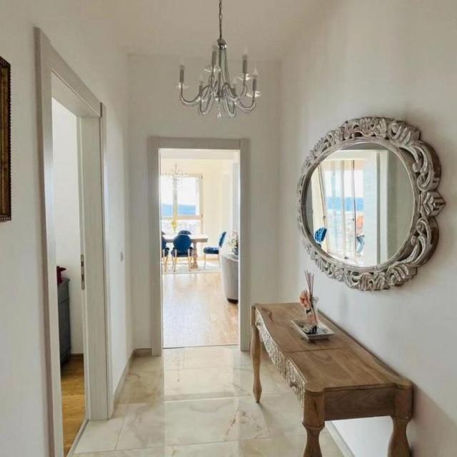 Sale of three-room apartment 120 m2 with sea view, Tivat