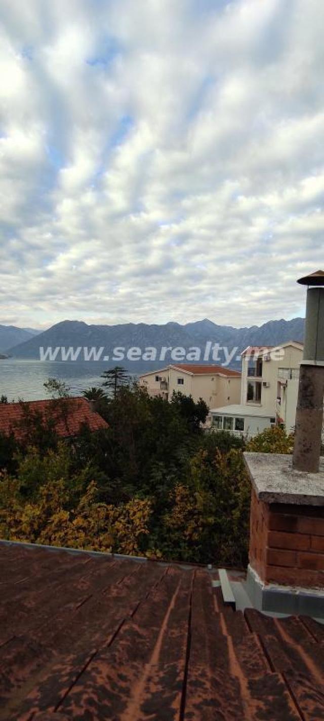 Beautiful stone palace for sale in Dobrota, Kotor