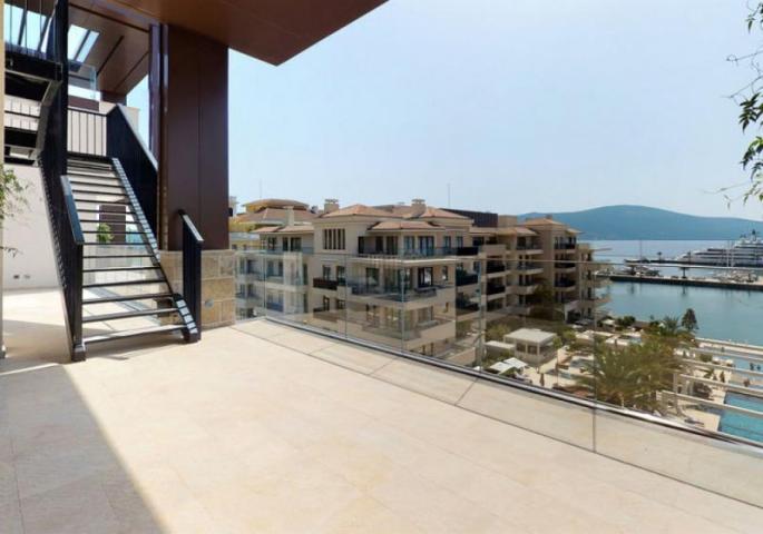 Luxury penthouse in Porto Montenegro