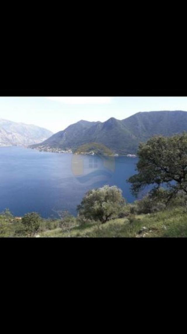 Great plot with panoramic sea view for sale in UNESCO protected town of Perast, Bay of Kotor - Monte