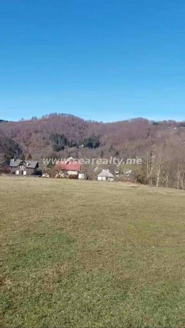 Urbanized land for sale, 13360 m2 (GBA 10020 m2) in Kolašin