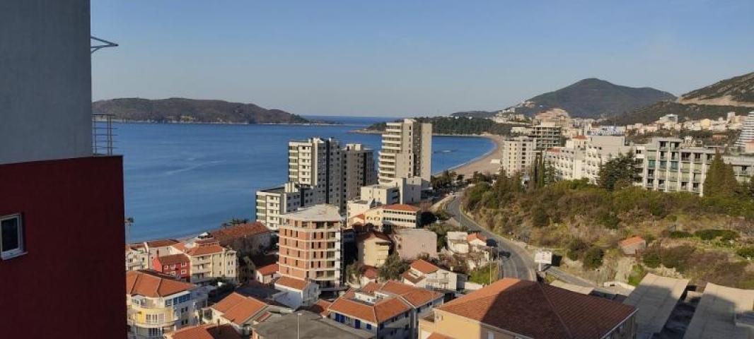 Luxury 3-bedroom apartment in Rafailovici, Budva for sale