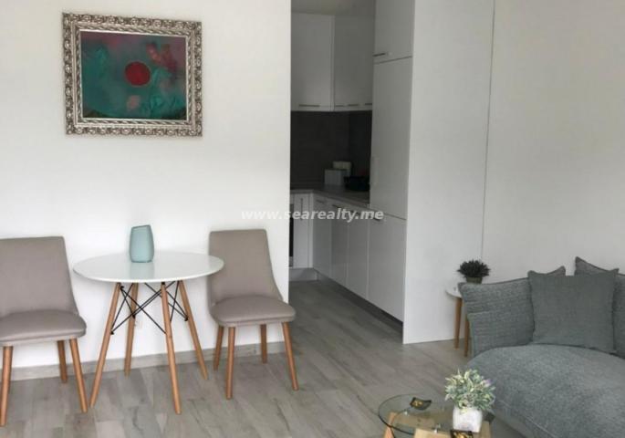 One-room apartment 56 m2 for sale in Budva