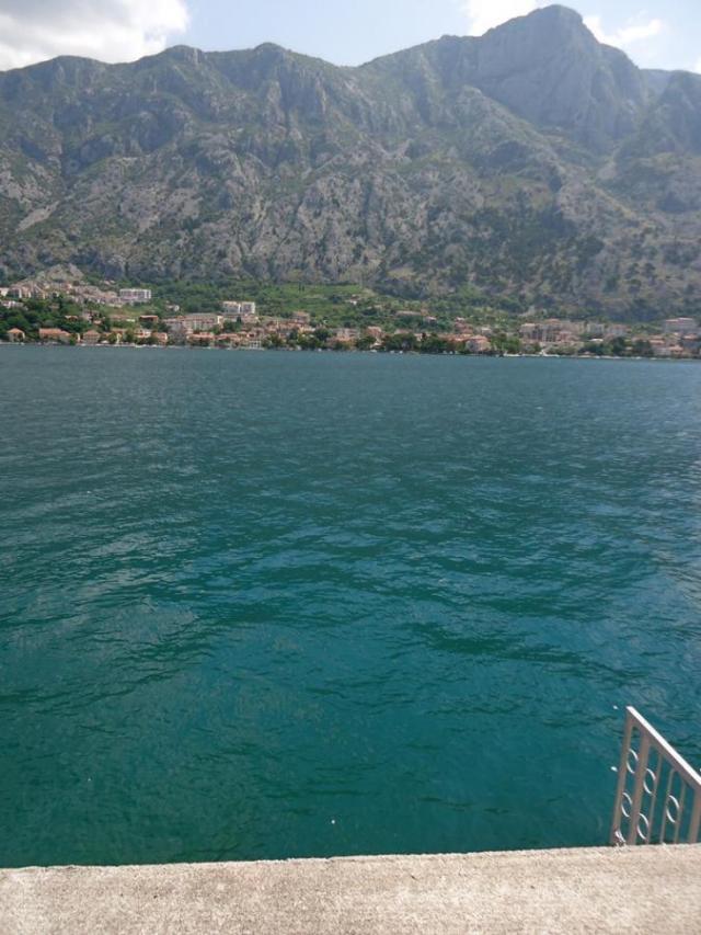 Stone house on the seashore in Kotor is for sale