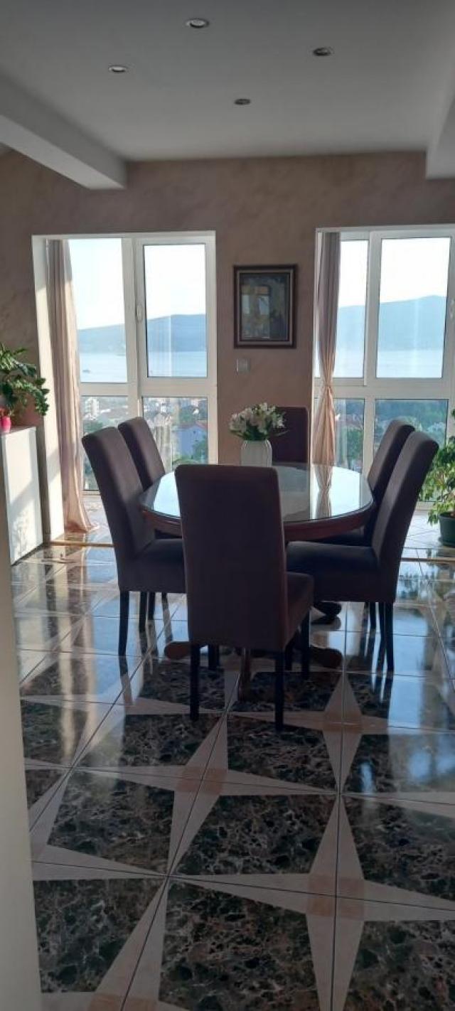 Penthouse Tivat