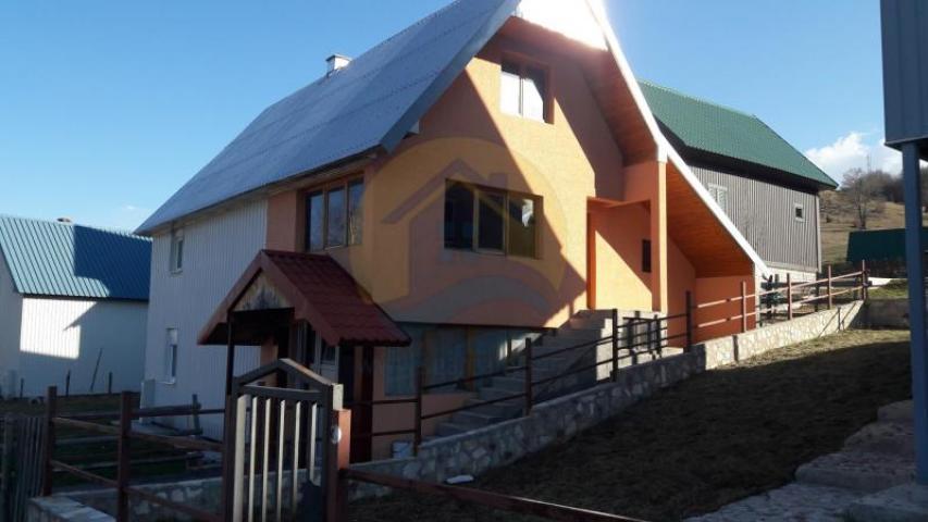 Spacious house for sale in Zabljak, Montenegro. 