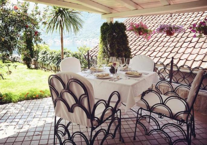 Hotel by the sea in Perast