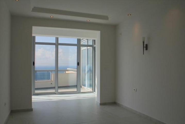 Luxurious penthouse for sale, sea view, 241 m2 Bar