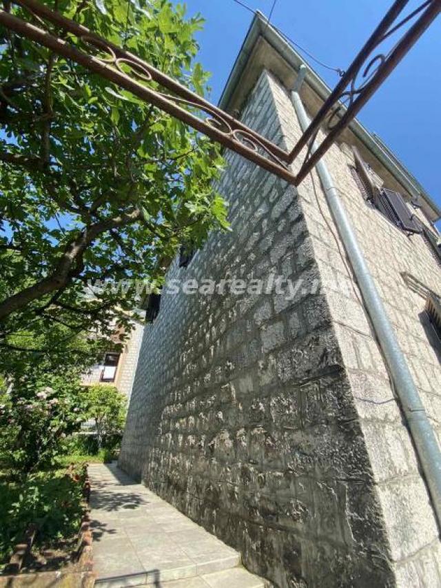 Beautiful stone palace for sale in Dobrota, Kotor