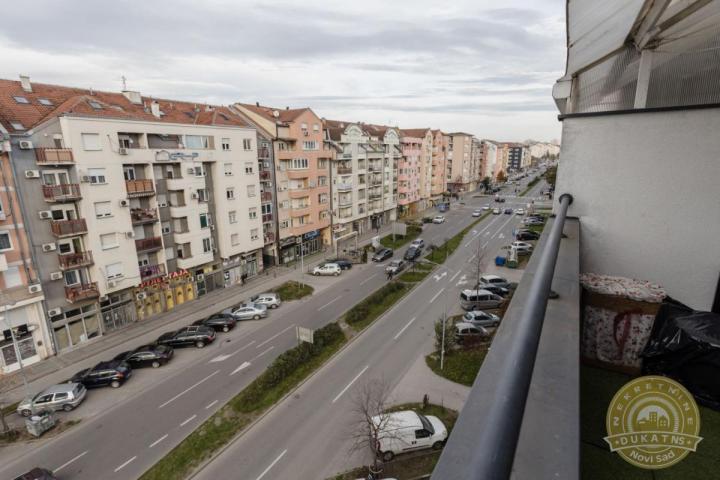 Četvorosoban, 95m2, odličan!