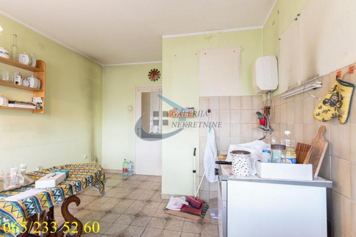 Palilula, Palilulska pijaca - 27. marta 79m2