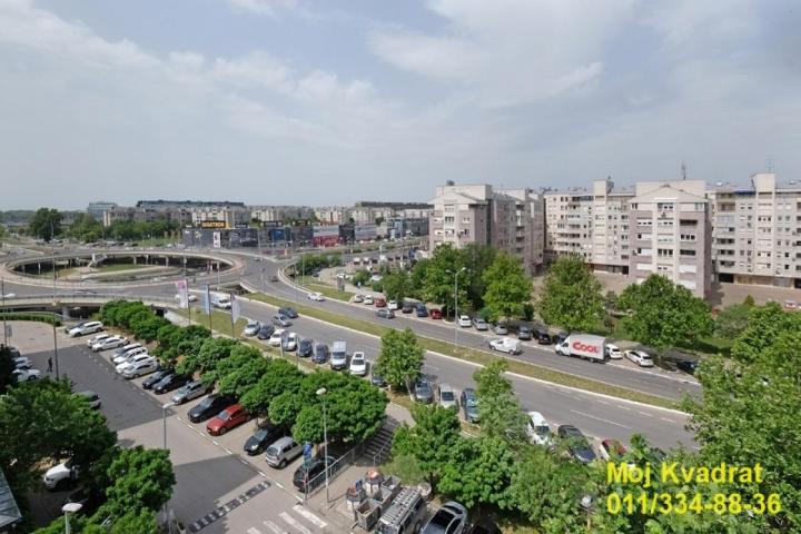 Novi Beograd, Blok 22 - Antifašističke borbe, 117m2