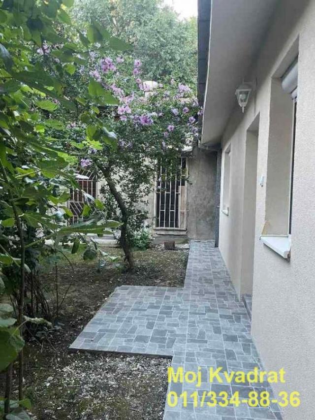 Vračar, Kalenić pijaca - Trnska, 25m2