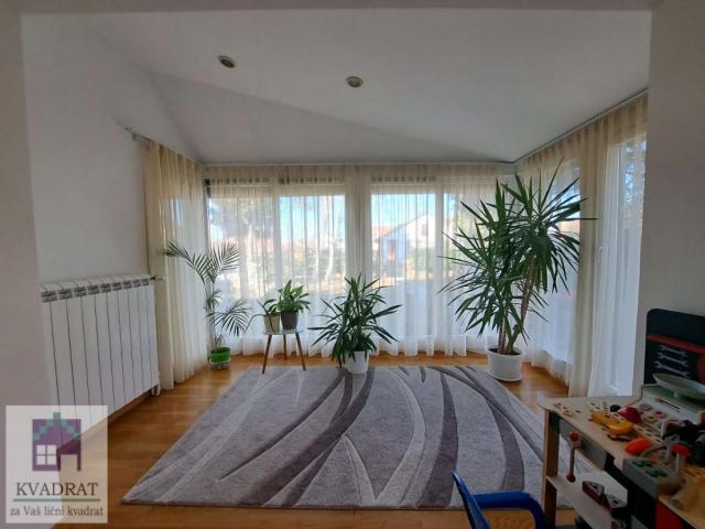 Kuća 220 m², 6, 5 ari, Obrenovac, Gaj– 260 000 €