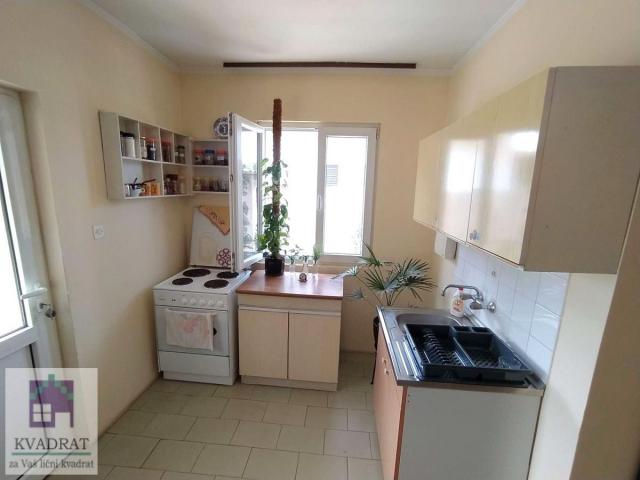 Kuća 54 m², 5 ari, Vladimirci, Mesarci – 29 000 €