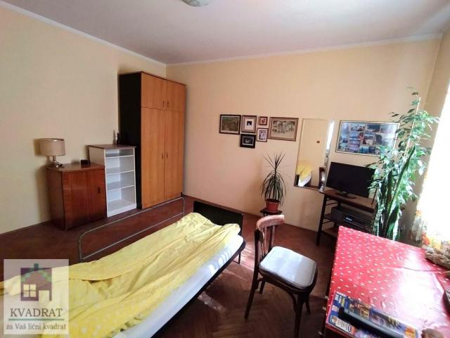 Kuća 54 m², 5 ari, Vladimirci, Mesarci – 29 000 €