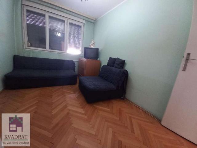 Dvosoban stan, 57 m² , VII sprat, Obrenovac, centar – 74 000