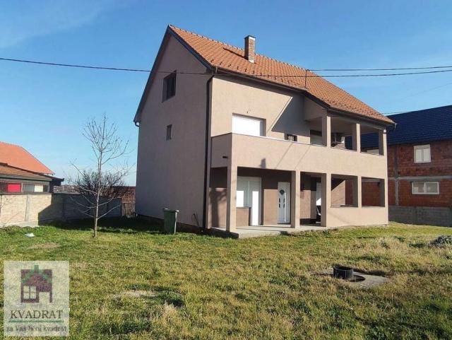 Kuća 228 m² + Pk, 6 ari, Obrenovac, Barič – 123 000 € (NAMEŠTENA)