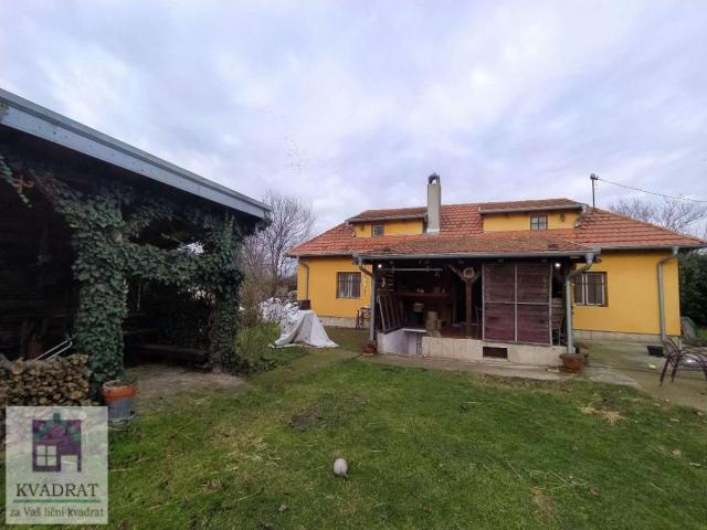 Kuća 64 m² + 10 m², 39 ari, Obrenovac, Zabrežje – 140 000 € (NAMEŠTENA)