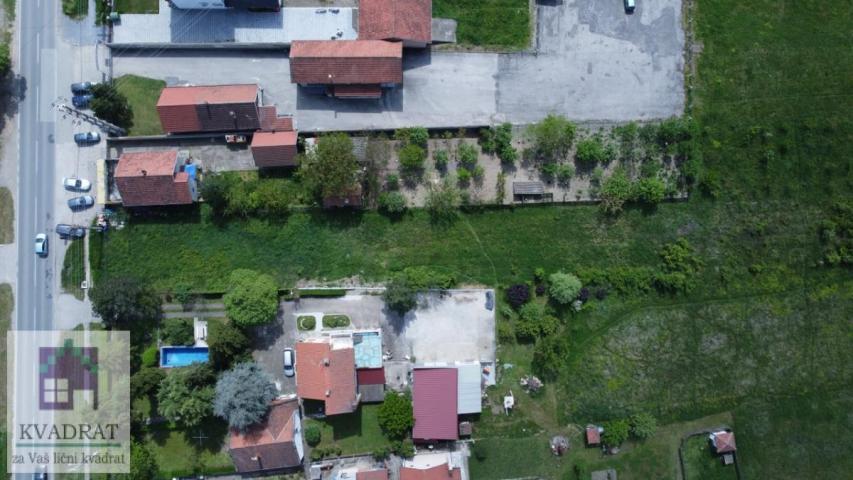 Građevinski plac 24 ara, Obrenovac, Zvečka – 47 500 €