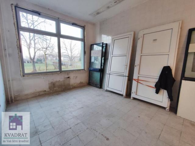 IZDAVANJE! Lokal 88 m², Obrenovac, Rojkovac – 600 €