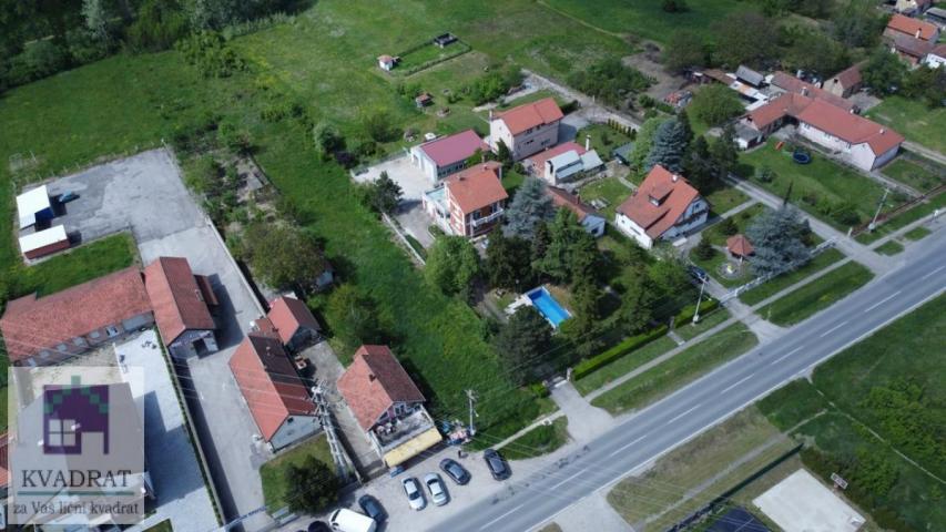 Građevinski plac 24 ara, Obrenovac, Zvečka – 47 500 €