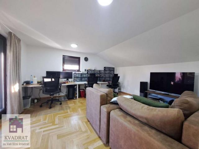 Kuća 220 m², 6, 5 ari, Obrenovac, Gaj– 260 000 €