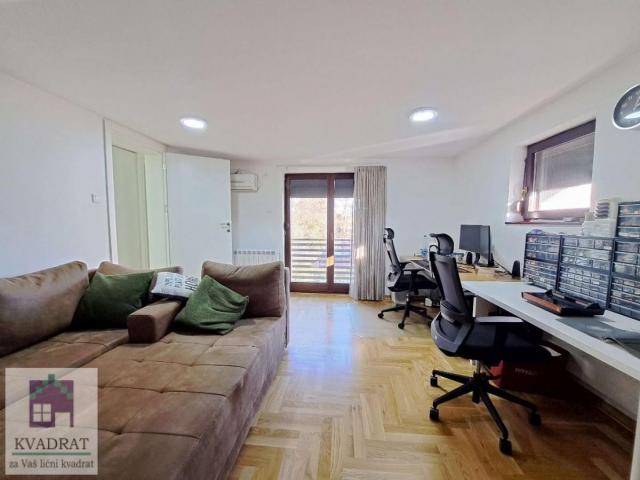 Kuća 220 m², 6, 5 ari, Obrenovac, Gaj– 260 000 €