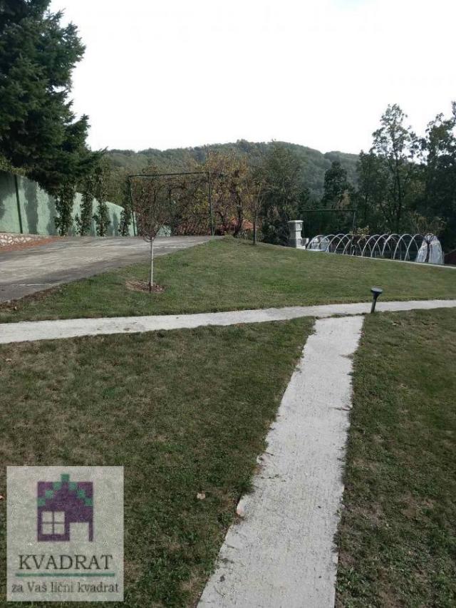 Kuća 148 m2  + 70 m2 , 11. 73 ara, Lučani, Zeoke-128000eur