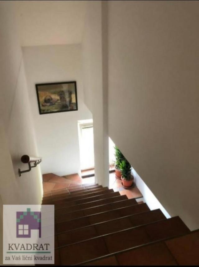 IZDAVANJE! Trosoban stan 57 m², PK, Obrenovac, centar – 550 € (NAMEŠTEN)