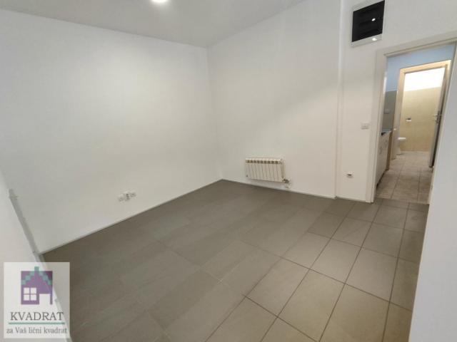 Poslovni prostor 59 m², Pr. Obrenovac – 106 200 €