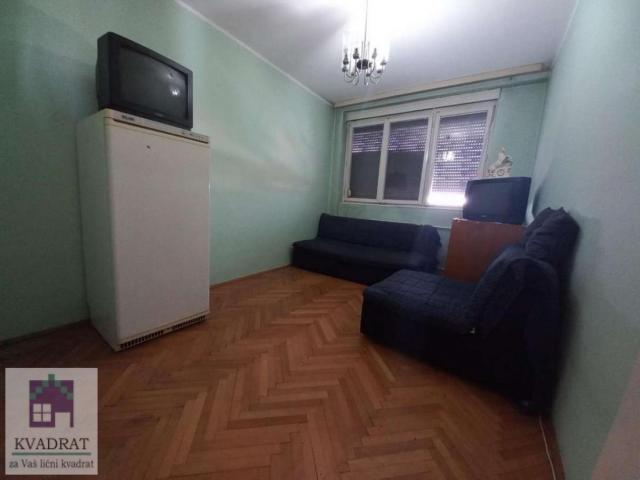 Dvosoban stan, 57 m² , VII sprat, Obrenovac, centar – 74 000