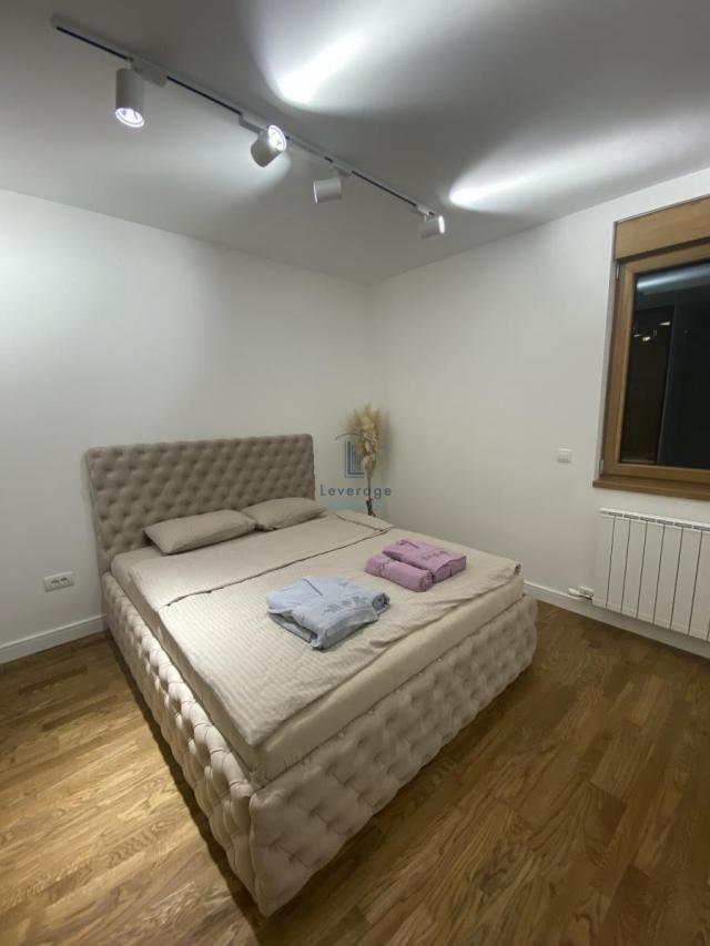 Lux Zelena Avenija, 72 m2