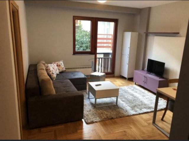 Namešten apartman, Zlatibor, 39 m2