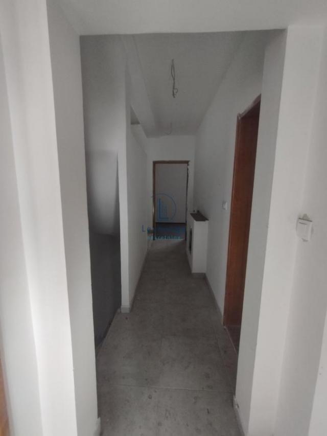 Triplex, Krnjača, 193m2 + 17, 5m2 garaža