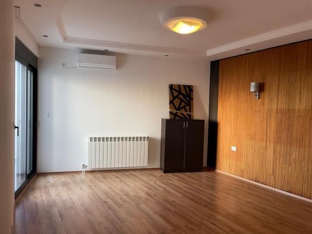 Appartement 241m Bar, Dobra Voda