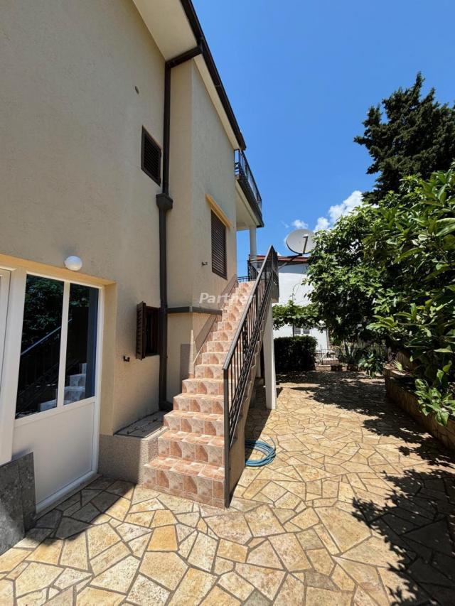 Haus 260m2 Dubrava