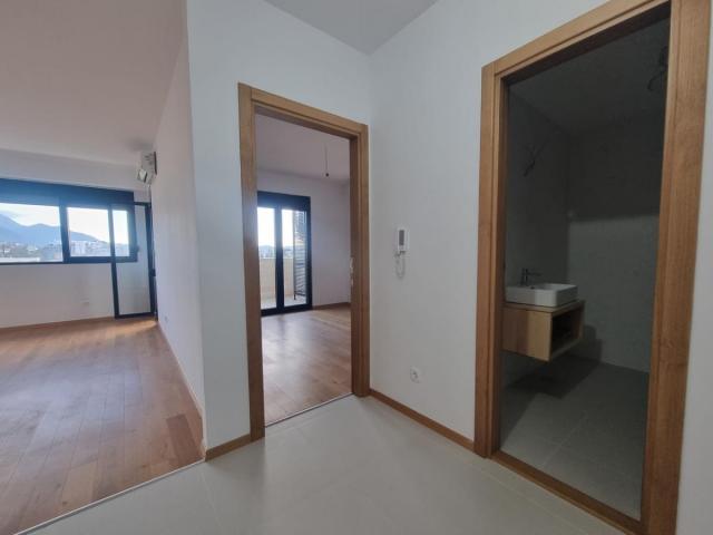 Ein-Zimmer-Luxus-Wohnung 55 m2 in Seljanovo, Tivat